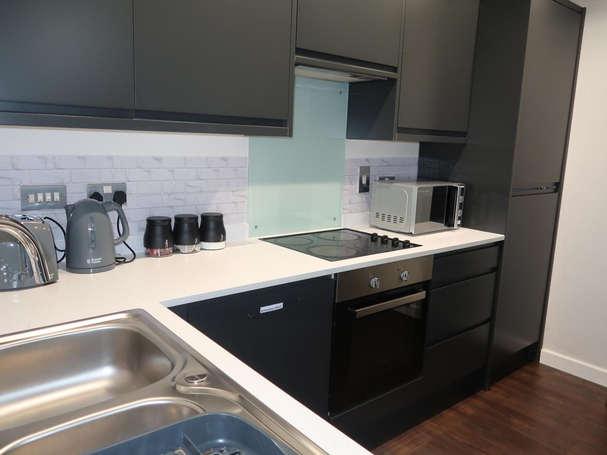 Apartment Sterling Luxury Centre- High Speed Wi-fi, Workspace & Free Parking